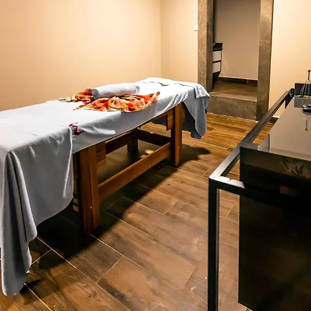 Viking Park 4* קמר