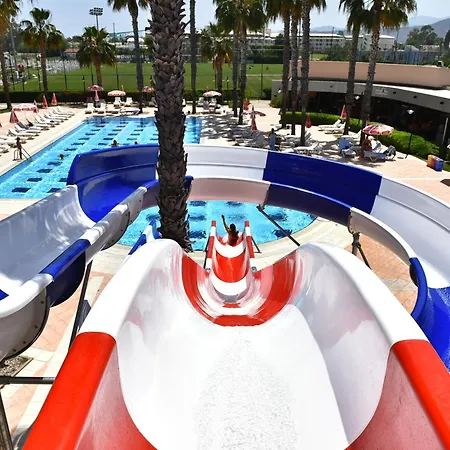 ホテル Viking Park 4*