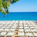 Viking Park 4*
