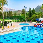 Viking Park 4*